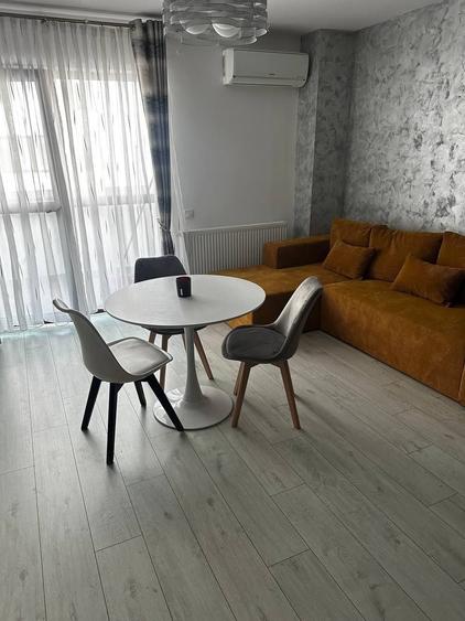Apartament cu 3 camere decomandat în Șelimbăr