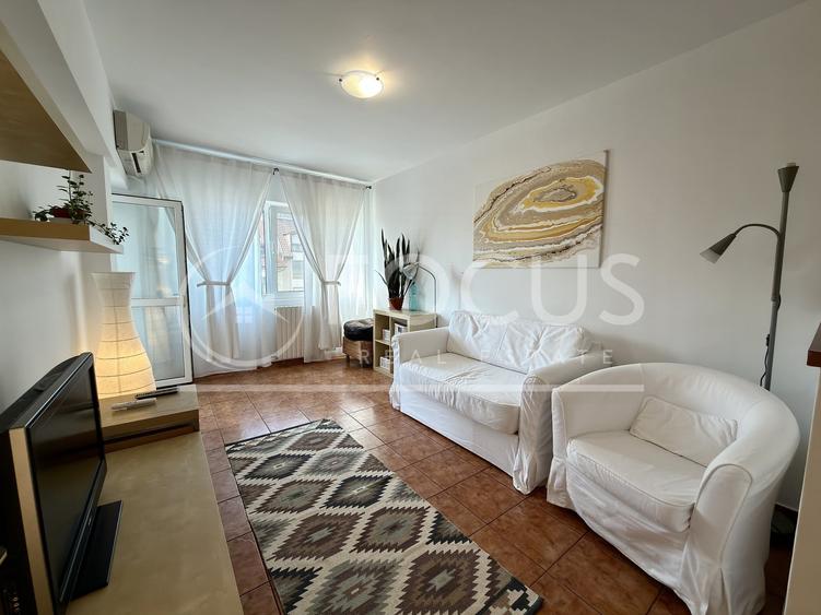 Apartament cu 2 camere semidecomandat, mobilat în Dorobanți