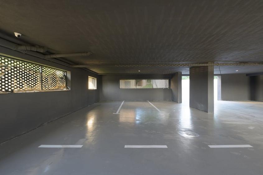 Apartament cu 2 camere decomandat, mobilat în Faleza Nord