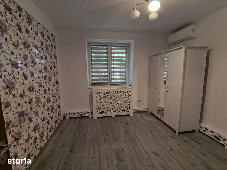 Apartament cu 3 camere decomandat, mobilat în Central
