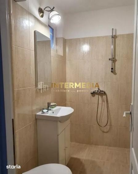 Apartament cu 2 camere semidecomandat în Cetate — fotografia 1