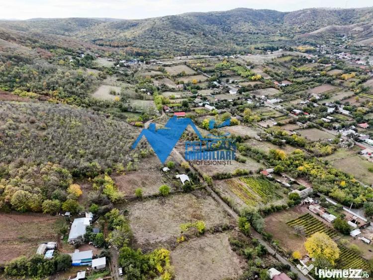 Teren de 3044 mp, în Niculițel