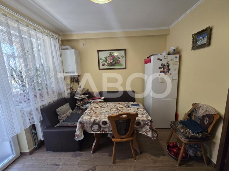 Apartament cu 2 camere decomandat, mobilat în Arhitecților - Calea Cisnădiei