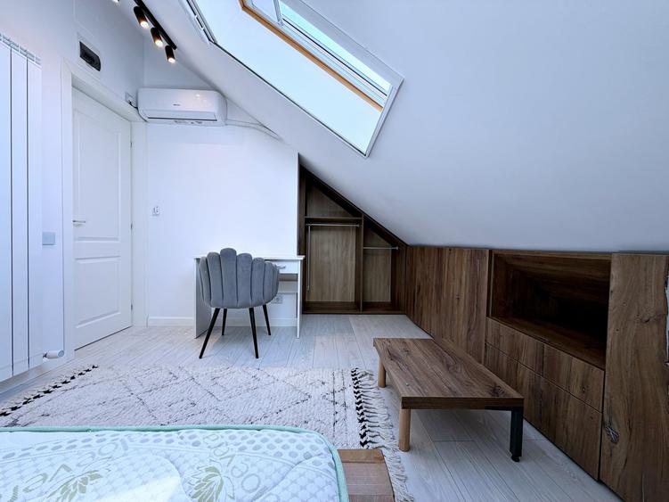 Apartament cu 3 camere decomandat, mobilat în 13 Septembrie