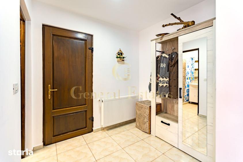 Casă cu 4 camere cu Teren 4160 Mp în Moieciu