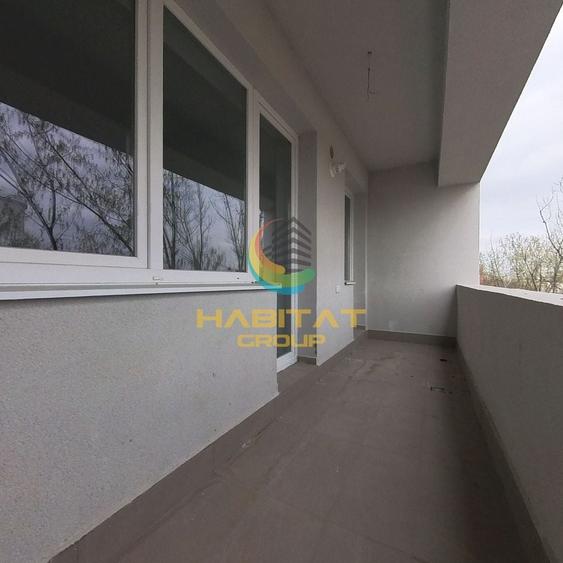 Apartament cu 4 camere decomandat în Berceni