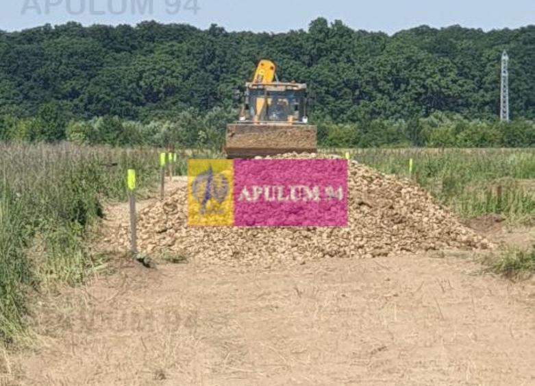 Teren Construcții intravilan de 528 mp, în Gulia