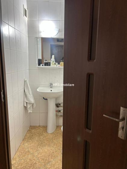 Apartament cu 4 camere decomandat în Morarilor