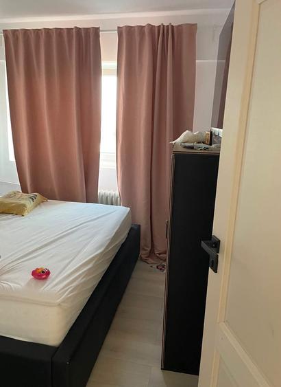 Apartament cu 3 camere decomandat în Basarabia
