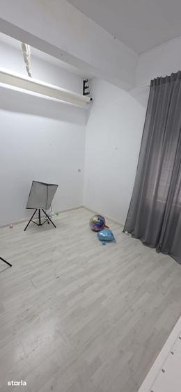 Spațiu comercial, de 50 mp, în Pantelimon