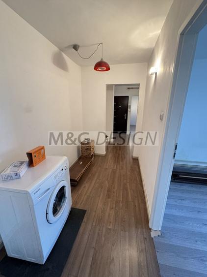 Apartament cu 3 camere decomandat în Timocului-Șaguna