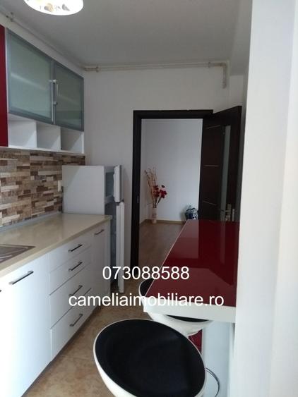 Apartament cu 2 camere semidecomandat în Păcii