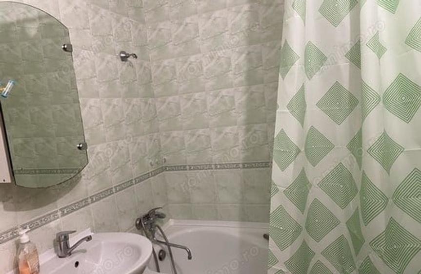 Garsonieră decomandată în Florilor