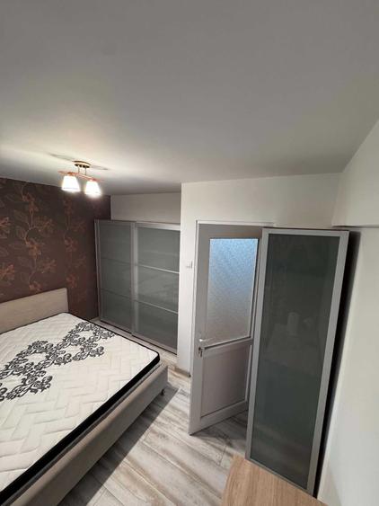 Apartament cu 2 camere decomandat în Cantemir