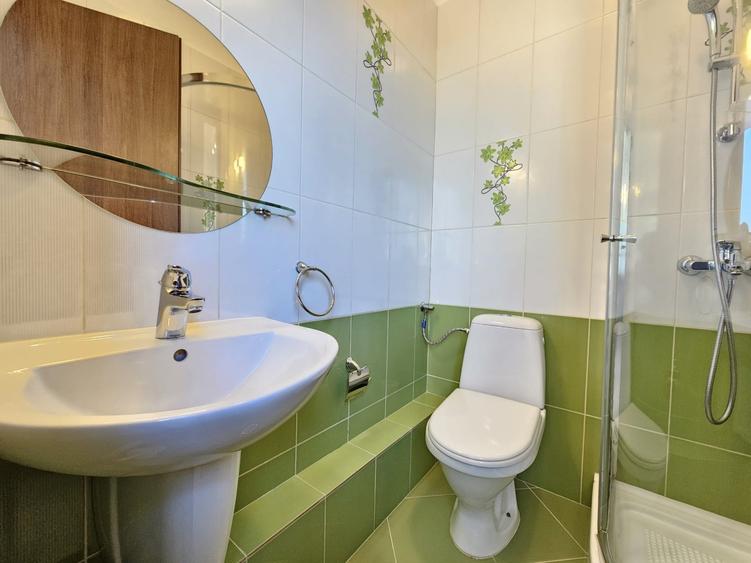 Apartament cu 2 camere semidecomandat, mobilat în Aviației