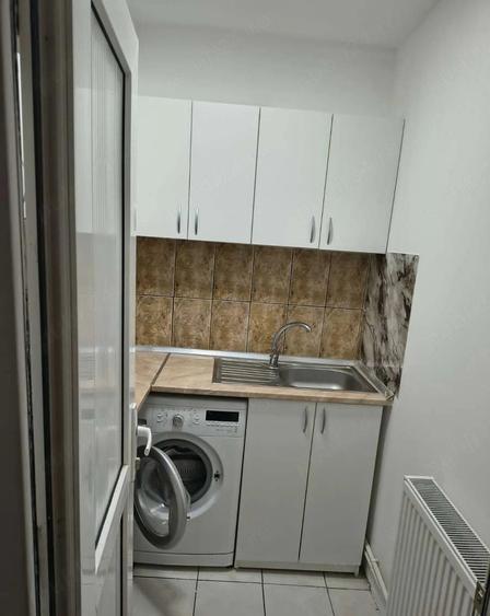 Garsonieră semidecomandată în Unirii Sud