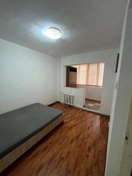 Apartament cu 2 camere semidecomandat în Salca