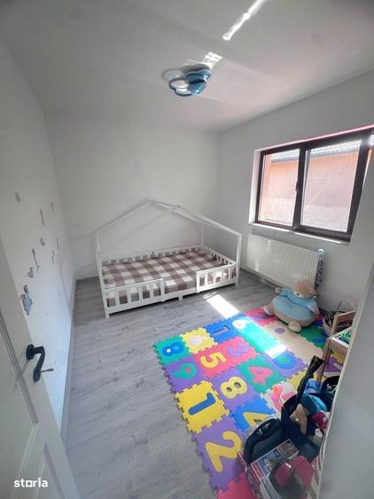 Casă cu 4 camere în Horpaz