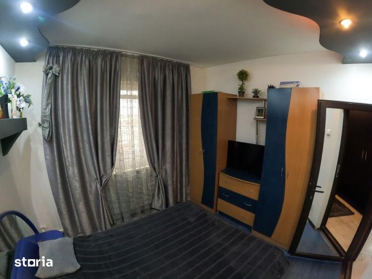 Apartament cu 3 camere, mobilat în Central