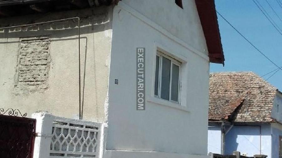 Casă individuală cu 4 camere în Moșna