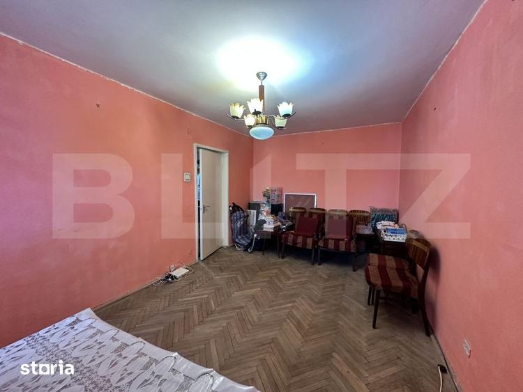 Apartament cu 3 camere decomandat în Valea Rosie