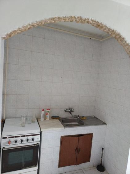 Apartament cu 2 camere decomandat în Pandurilor
