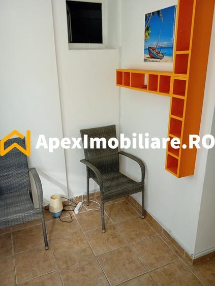Apartament cu 3 camere semidecomandat, mobilat în 1 Decembrie 1918