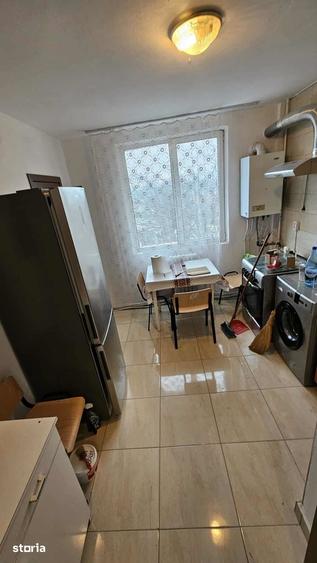 Apartament cu 4 camere în Central