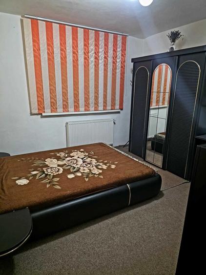 Apartament cu 2 camere decomandat în Petru Rareș