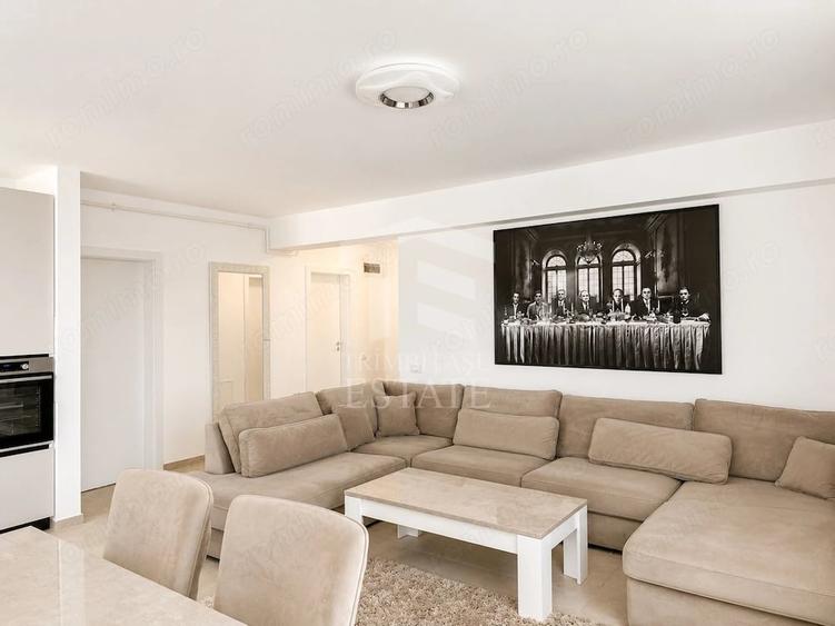 Apartament cu 3 camere semidecomandat în Tomis Plus