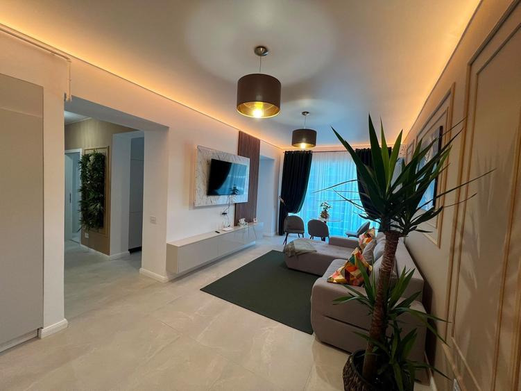 Apartament cu 3 camere decomandat, mobilat în Pipera
