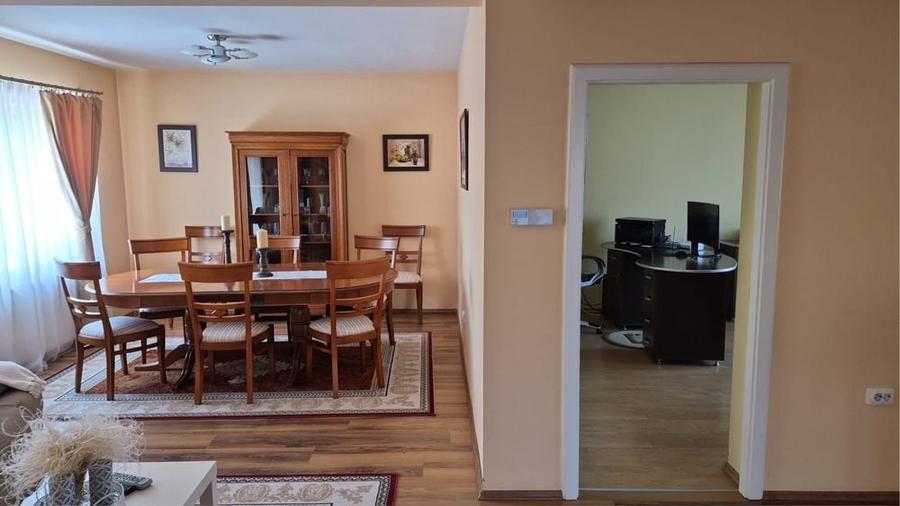 Apartament cu 2 camere decomandat în Exterior Vest