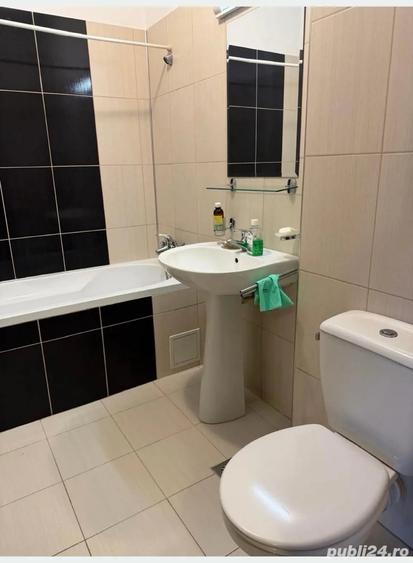 Garsonieră decomandată în Noua
