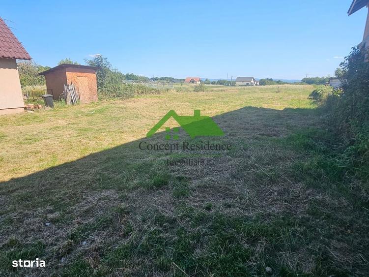 Casă cu 1 camere cu Teren 1100 Mp în Ileanda