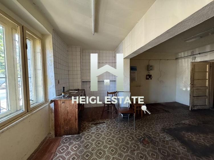 Apartament cu 2 camere decomandat în Complex Studențesc