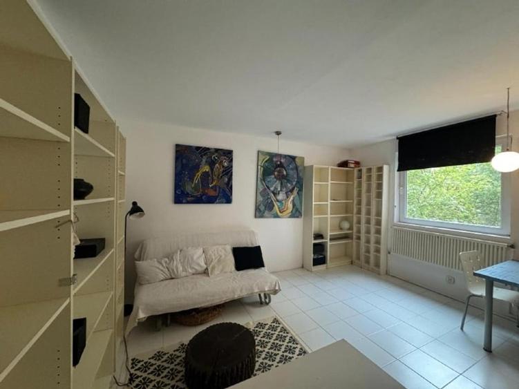 Apartament cu 2 camere decomandat, mobilat în Drumul Taberei