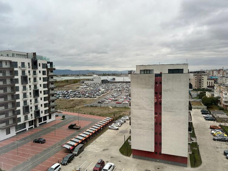 Apartament cu 3 camere decomandat în Ștefan cel Mare