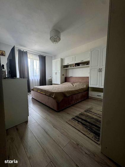 Casă cu 3 camere cu Teren 189 Mp în Poeni