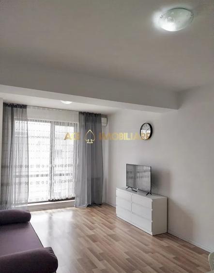 Apartament cu 2 camere semidecomandat, mobilat în Obor