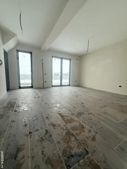 Casă cu 3 camere cu Teren 250 Mp în Braytim