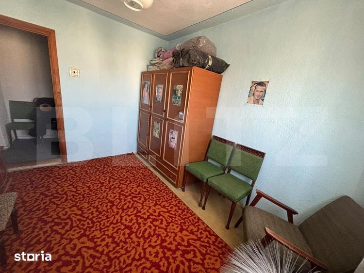 Apartament cu 3 camere decomandat în Micro 12