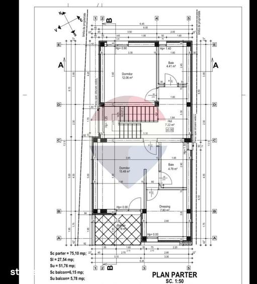 Casă cu 5 camere cu Teren 230 Mp în Central
