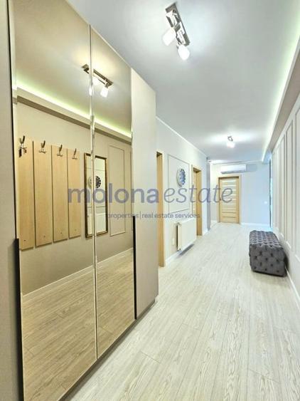 Apartament cu 4 camere semidecomandat, mobilat în Zorilor