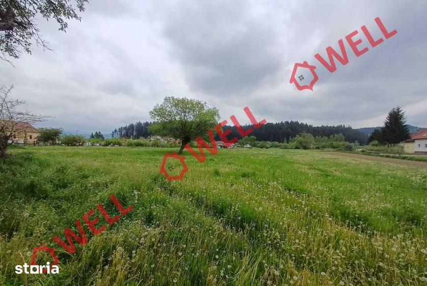Casă cu 4 camere cu Teren 2718 Mp în Întorsura Buzăului
