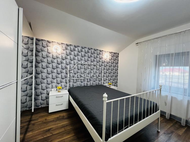 Casă individuală cu 5 camere cu Canalizare în Sânmihaiu German