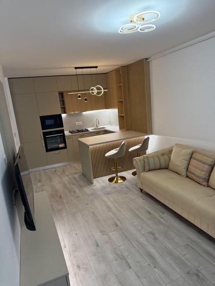 Apartament cu 2 camere decomandat în Seleuș