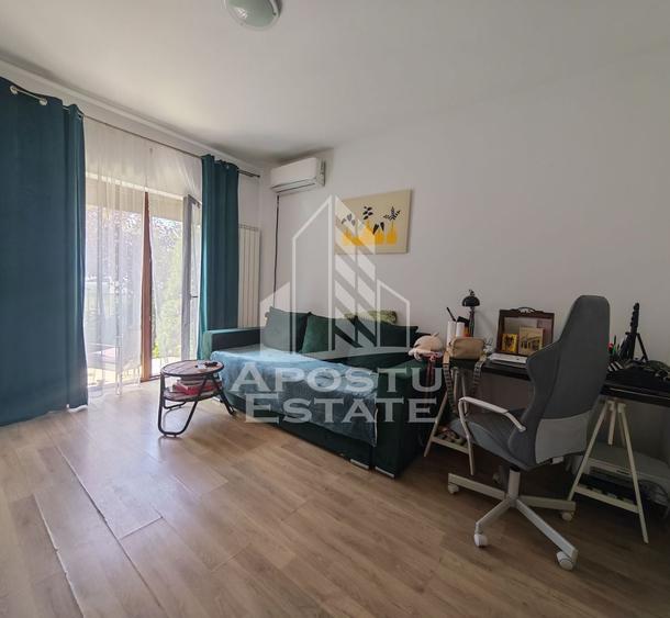 Apartament cu 2 camere decomandat, mobilat în Dumbrăvița