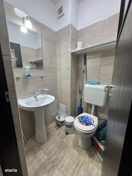 Apartament cu 3 camere în Letea