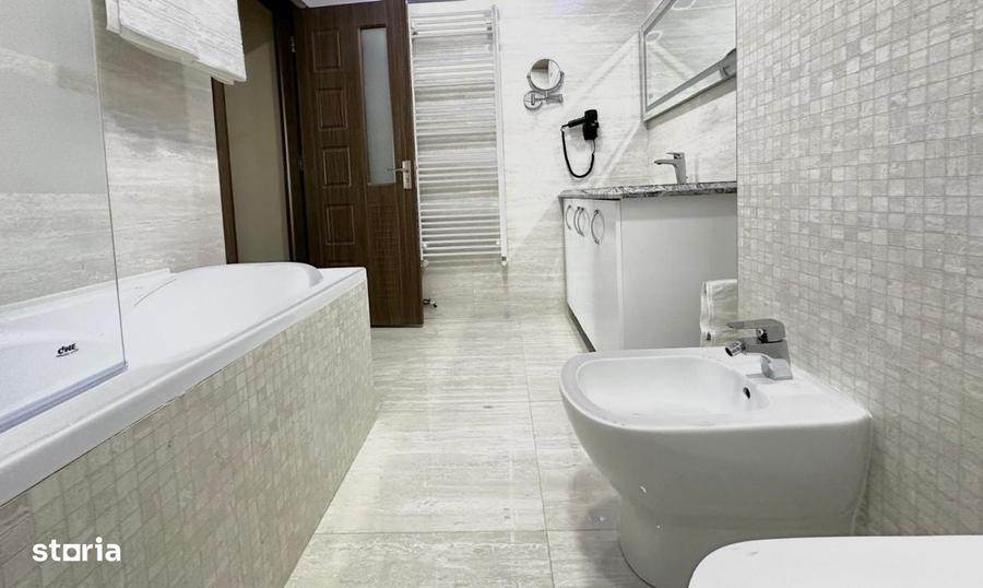 Apartament cu 4 camere în Central