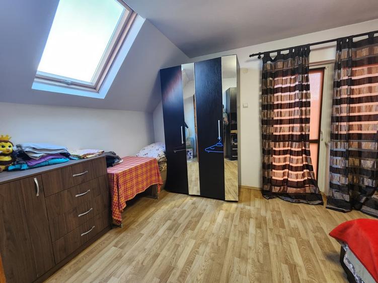Casă individuală cu 4 camere cu Teren 440 Mp în Serele Vișoianu